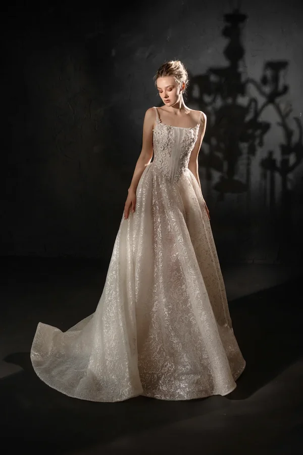 &Eacute;lyse bridal collection